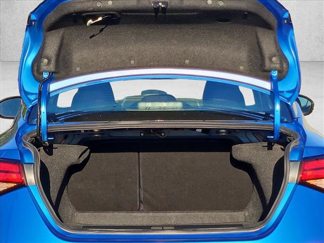 Used 2025 Nissan Sentra SR FWD image 6