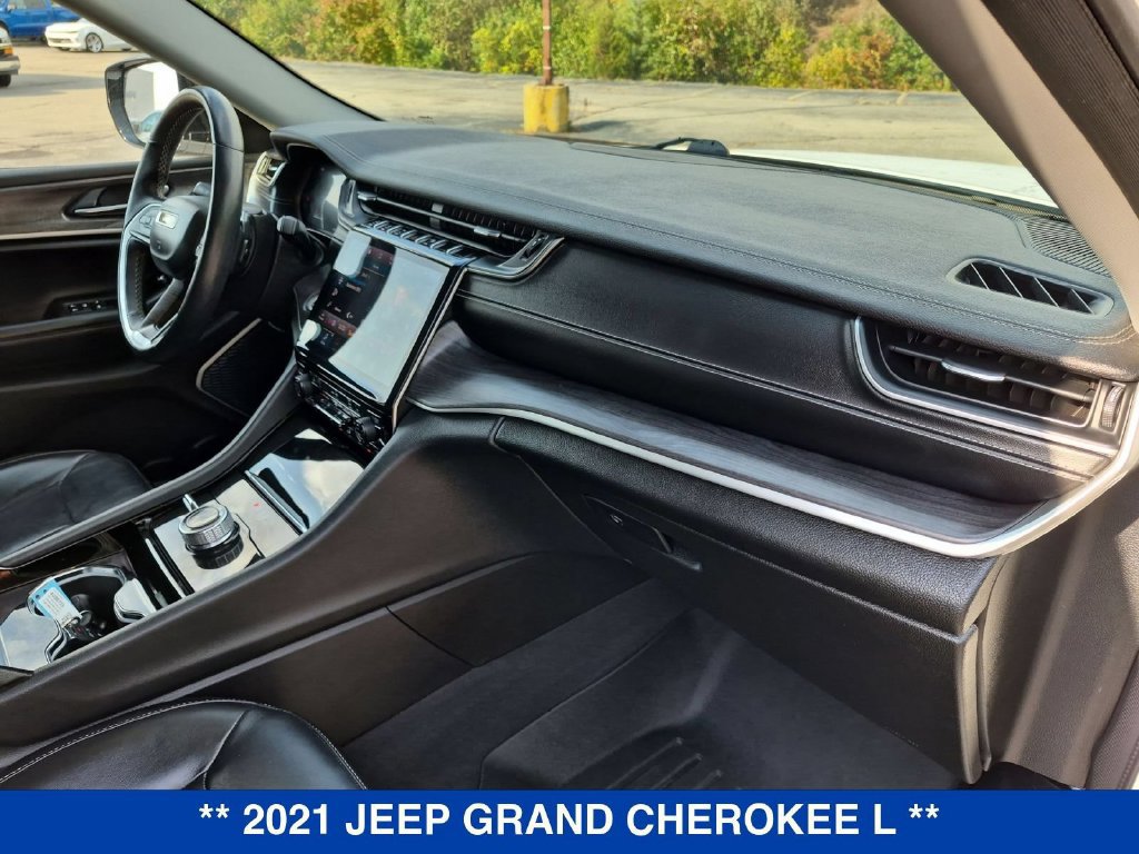 Used 2021 Jeep Grand Cherokee L Limited AWD/4WD image 35