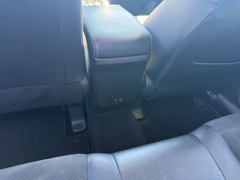 Used 2024 Mitsubishi Eclipse Cross SE image 14