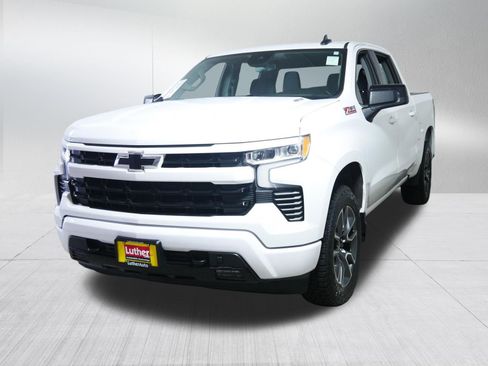 Certified 2023 Chevrolet Silverado 1500 RST w/ Z71 Off-Road Package AWD/4WD image 3