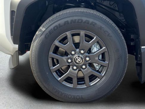 New 2026 Toyota 4Runner SR5 image 9