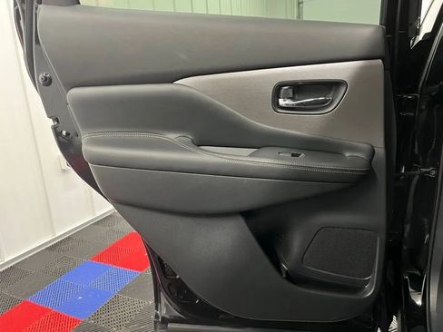 Used 2020 Nissan Murano SV AWD/4WD image 15