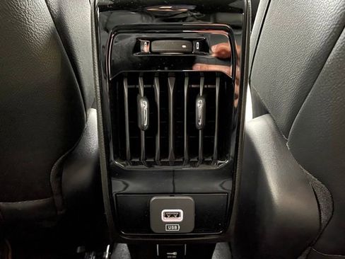 New 2026 Jeep Compass Latitude image 24