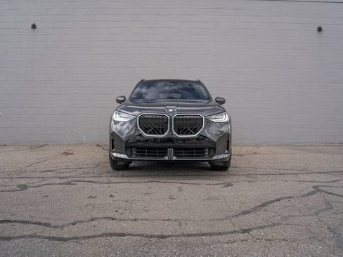 Used 2025 BMW X3 xDrive30i w/ Premium Package AWD/4WD image 9