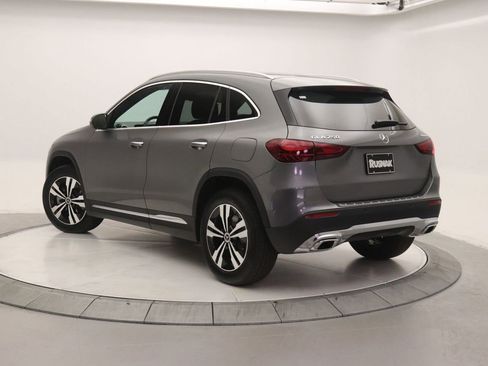 New 2026 Mercedes-Benz GLA 250 4MATIC image 2