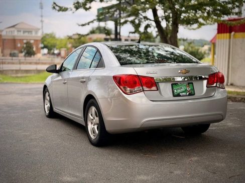 Used 2014 Chevrolet Cruze LT FWD image 5
