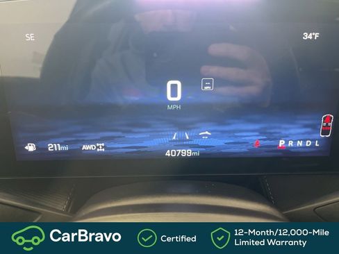 Certified 2025 Chevrolet Equinox LT w/ Convenience Package II image 35