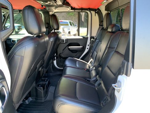 Used 2020 Jeep Gladiator Sport w/ Quick Order Package 24S AWD/4WD image 31