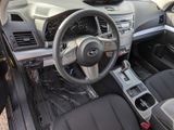 Used 2011 Subaru Outback 2.5i Premium image 2