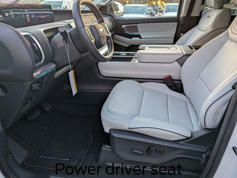 New 2026 Ford Expedition Max Platinum w/ Platinum Ultimate Package image 16