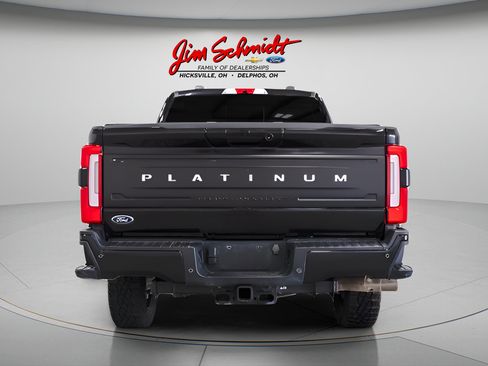 Used 2024 Ford F250 Platinum AWD/4WD image 5