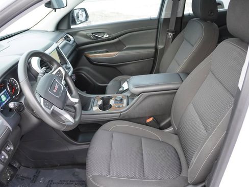 Certified 2023 GMC Acadia SLE image 15