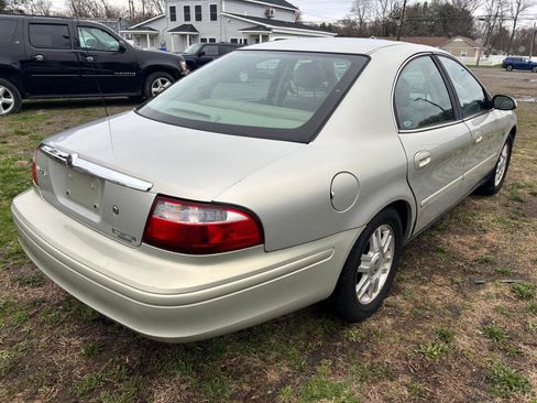 Used 2005 Mercury Sable LS image 5