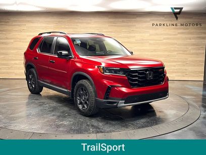 Used 2025 Honda Pilot TrailSport