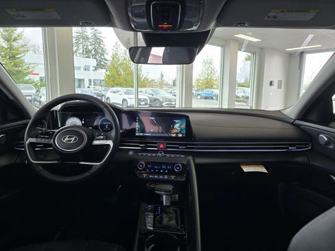 New 2026 Hyundai Elantra Limited image 34