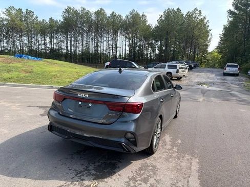 Used 2022 Kia Forte GT-Line FWD image 19