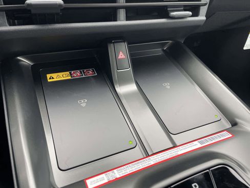 New 2026 Subaru Solterra image 19