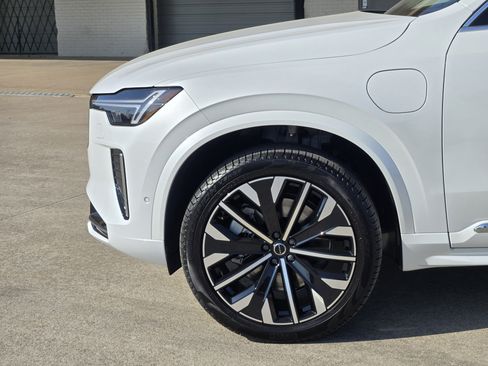 New 2026 Volvo XC90 T8 Ultra image 11