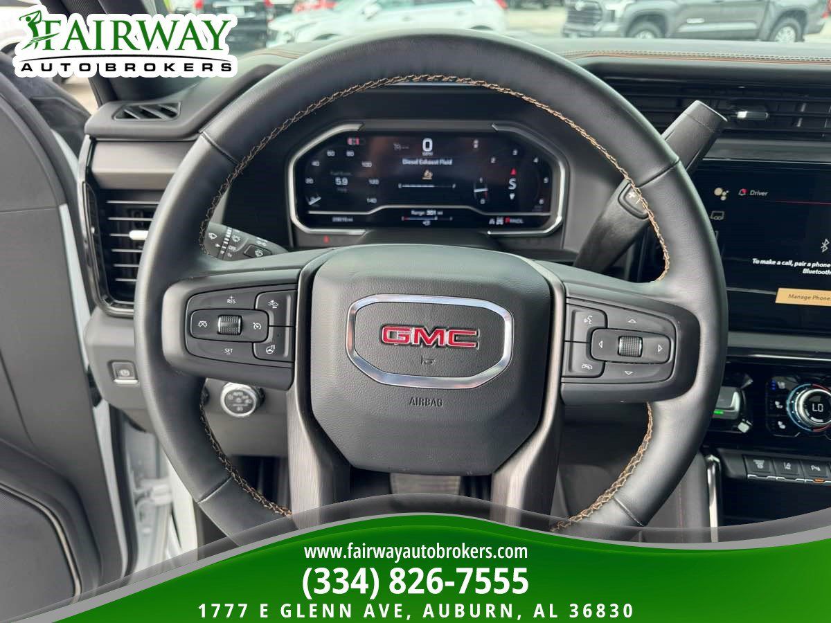 Used 2024 GMC Sierra 2500 AT4 w/ AT4 Premium Plus Package AWD/4WD image 18