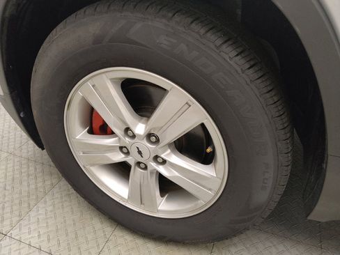 Used 2020 Chevrolet Trax LS w/ Tint and Cruise Package FWD image 31