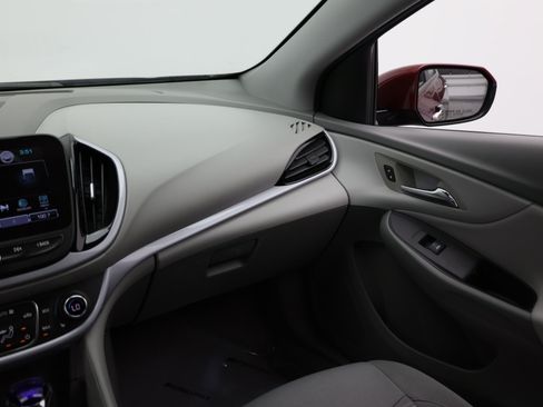 Used 2017 Chevrolet Volt LT w/ Comfort Package FWD image 31