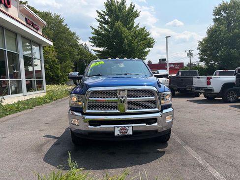 Used 2017 RAM 3500 Laramie AWD/4WD image 3