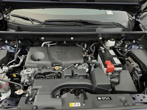 Used 2023 Toyota RAV4 XLE image 27