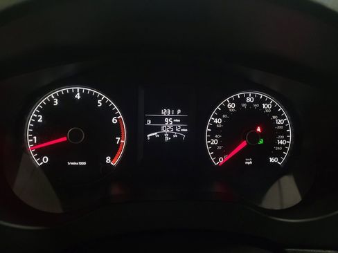 Used 2014 Volkswagen Jetta S image 23