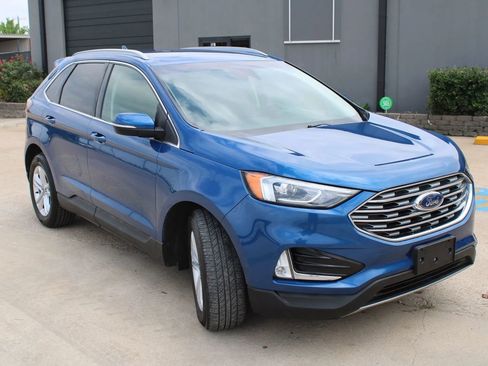 Used 2020 Ford Edge SEL AWD/4WD image 3