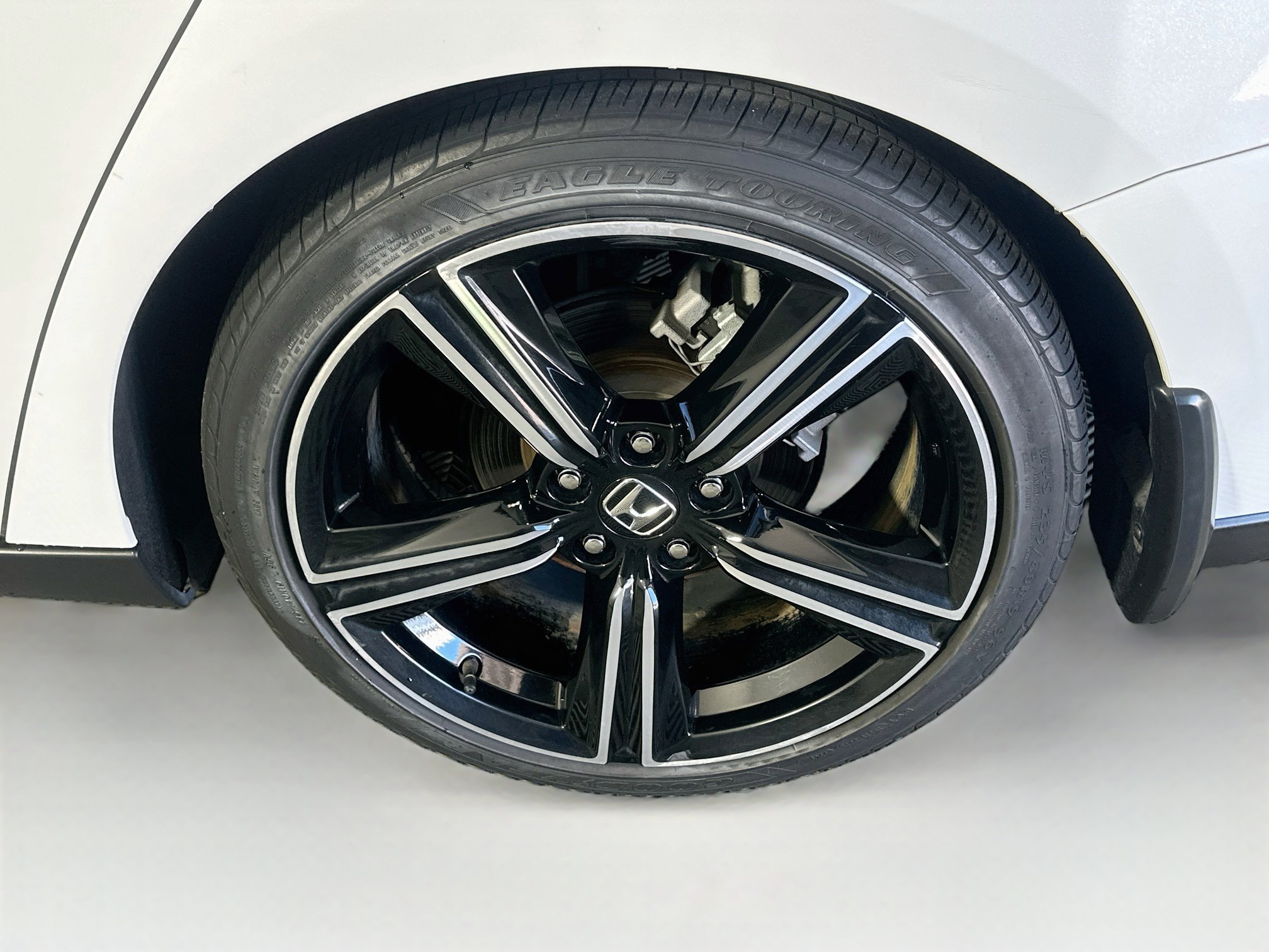 Used 2024 Honda Accord Sport image 11