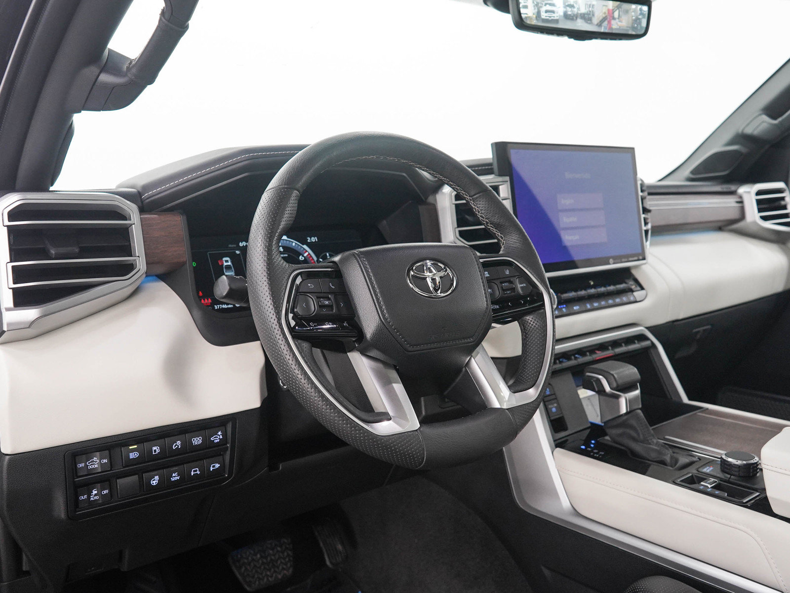 Used 2023 Toyota Tundra Capstone AWD/4WD image 26