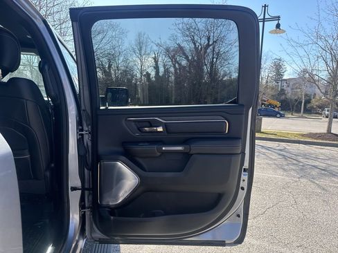 Used 2021 RAM 1500 Limited image 32