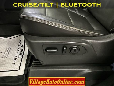 Used 2019 Chevrolet Silverado 1500 High Country w/ Technology Package AWD/4WD image 15