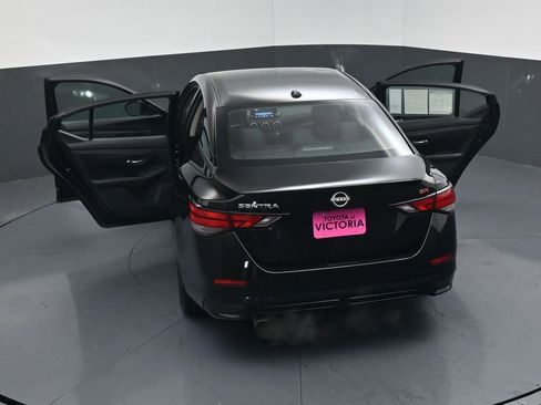 Used 2025 Nissan Sentra SR image 21