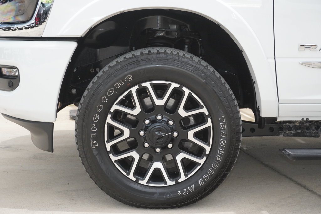 Used 2026 RAM 2500 Limited AWD/4WD image 12