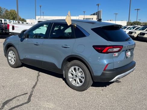 Certified 2024 Ford Escape Active image 3