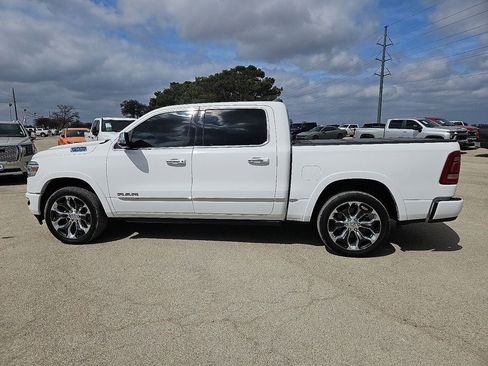 Used 2022 RAM 1500 Limited w/ Body Color Bumper Group image 3