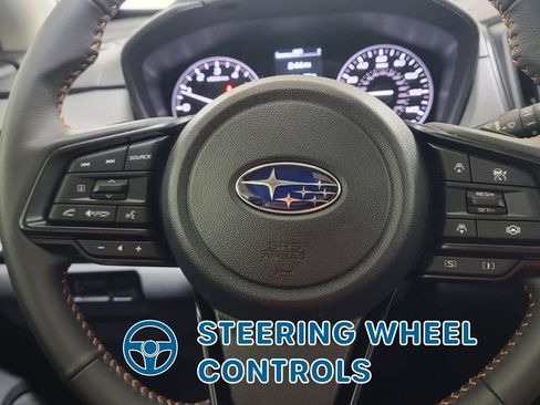 Used 2025 Subaru Crosstrek 2.5i Limited w/ Crosstrek Mirror Package image 18