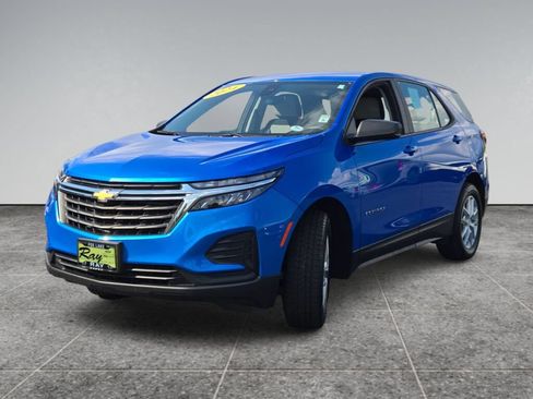 Certified 2024 Chevrolet Equinox LS w/ Driver Confidence II Package AWD/4WD image 4
