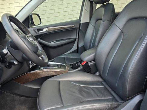 Used 2014 Audi Q5 2.0T Premium AWD/4WD image 11