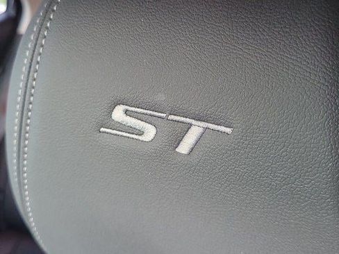 Used 2024 Buick Encore GX Sport Touring FWD image 16