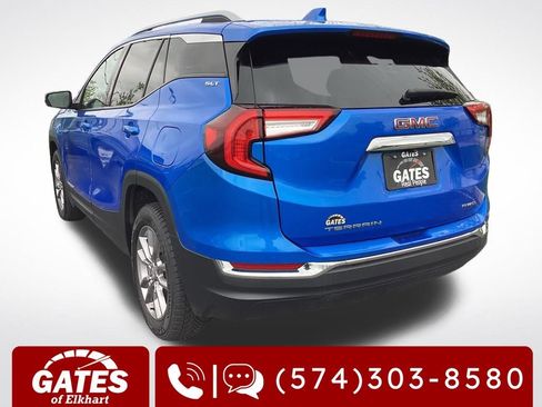 Used 2024 GMC Terrain SLT AWD/4WD image 8