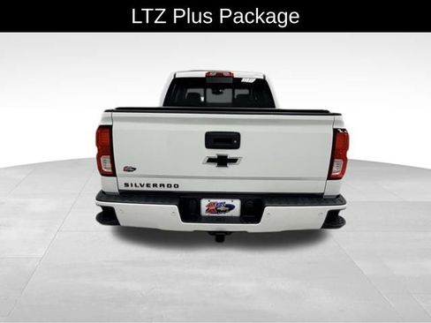 Used 2018 Chevrolet Silverado 1500 LTZ Z71 w/ Redline Edition AWD/4WD image 5