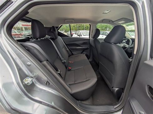 New 2025 Nissan Kicks Play S image 25