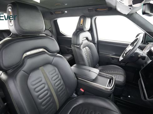 Used 2022 Rivian R1T Launch Edition AWD/4WD image 23