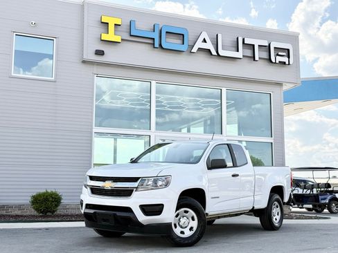 Used 2018 Chevrolet Colorado W/T w/ WT Convenience Package RWD image 1