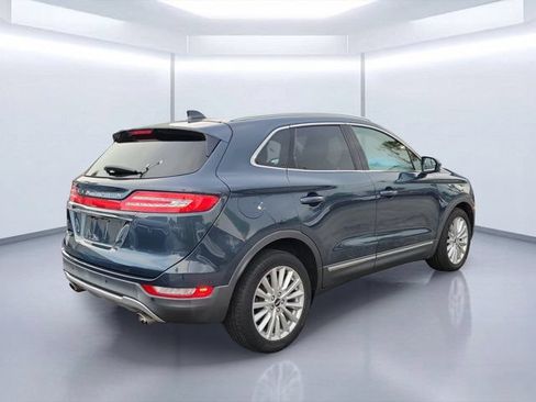 Used 2019 Lincoln MKC Premiere FWD image 4