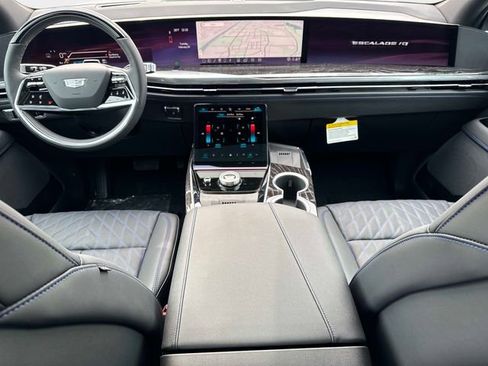 New 2026 Cadillac Escalade IQ Sport 1 image 15