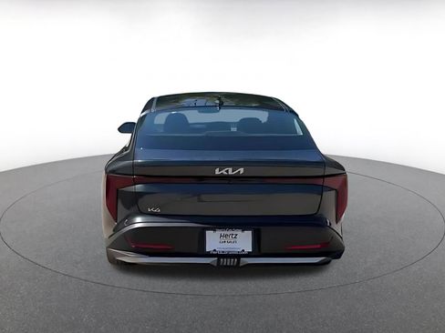 Used 2025 Kia K4 FWD image 10