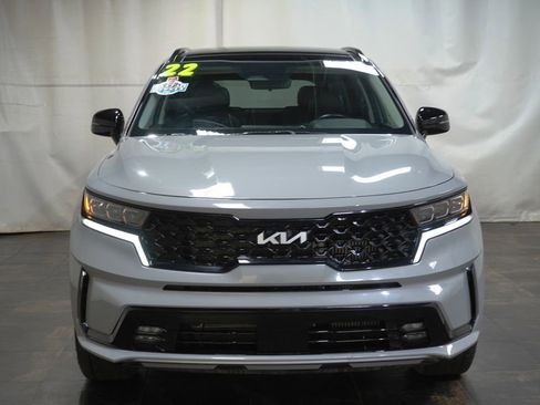 Used 2022 Kia Sorento SX image 9